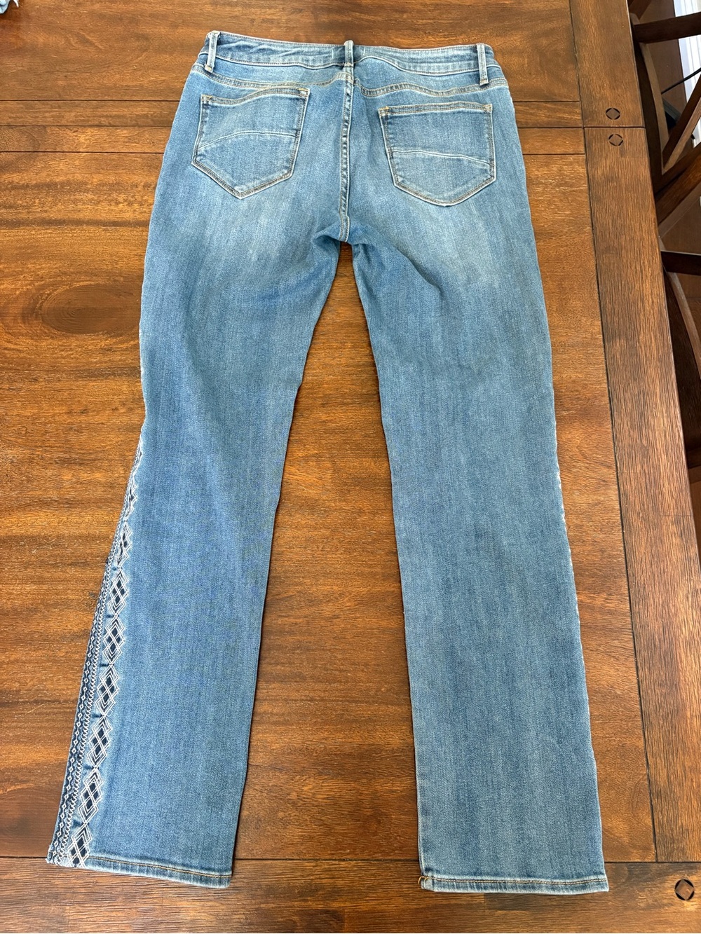 Driftwood Audrey Embroidered Aztec Boho Straight Jeans 30x31 (31x 30) Mid Rise - Picture 2 of 15